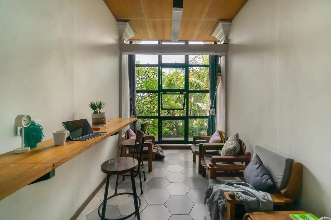 Interconnection Hostel Kuta