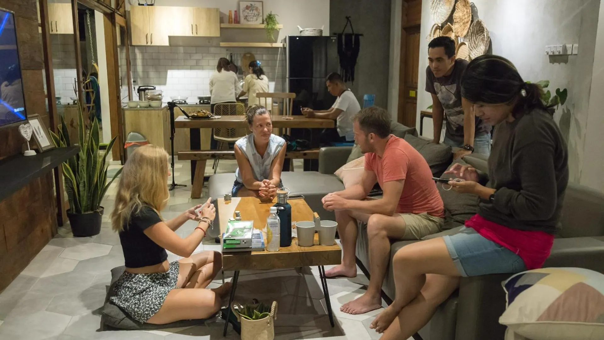 Interconnection Hostel Kuta  0*, Kuta (Bali)
